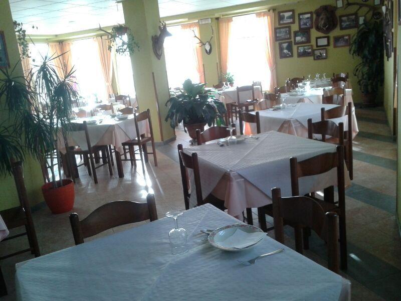 Valles  Hotel Narcea מראה חיצוני תמונה